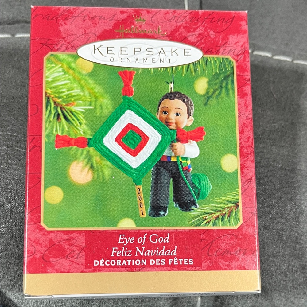 Hallmark Keepsake Ornament Eye of God. Feliz Navidad